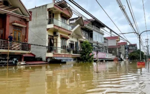 Vietnam Devastated by Typhoon Yagi: Death Toll Climbs to 59 Amid Widespread Flooding and Structural Collapse | mrk.news
