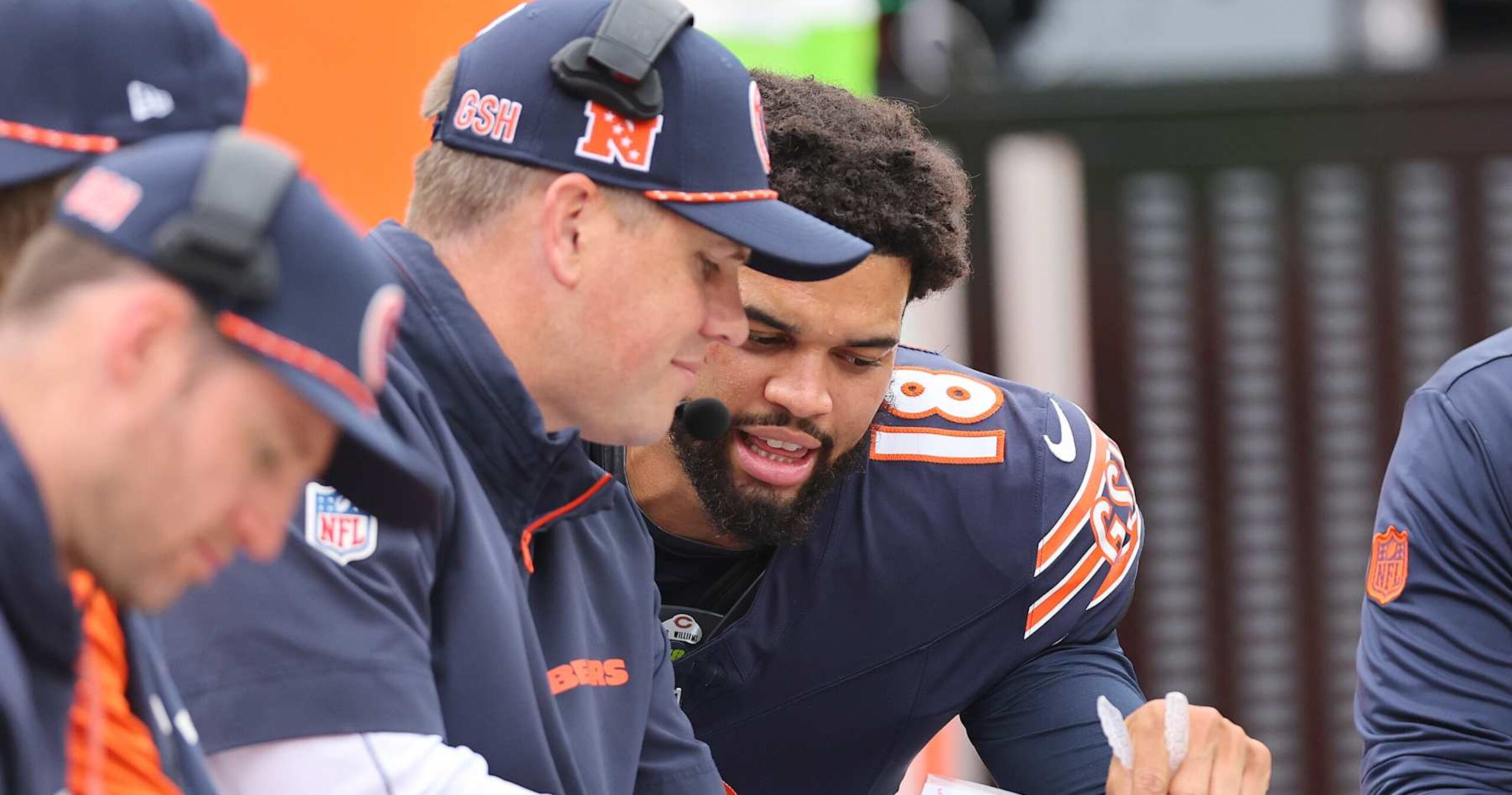 Shane Waldron’s Departure: A Shift in the Bears’ Offensive Strategy Amid Caleb Williams Draft Speculation | mrk.news