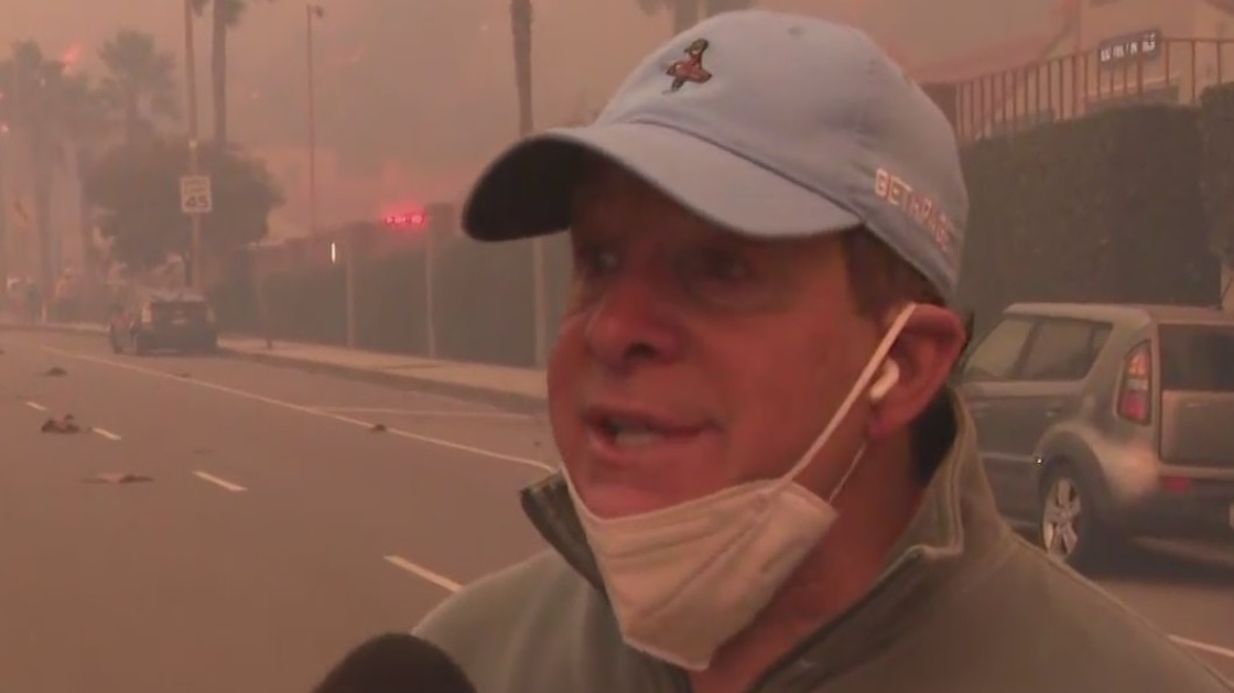 Actor Steve Guttenberg Helps Fire Crews Amid Pacific Palisades Brush Fire | mrk.news